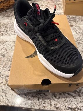 UFC Black Athletic Trainer with White Sole and Red Highlights